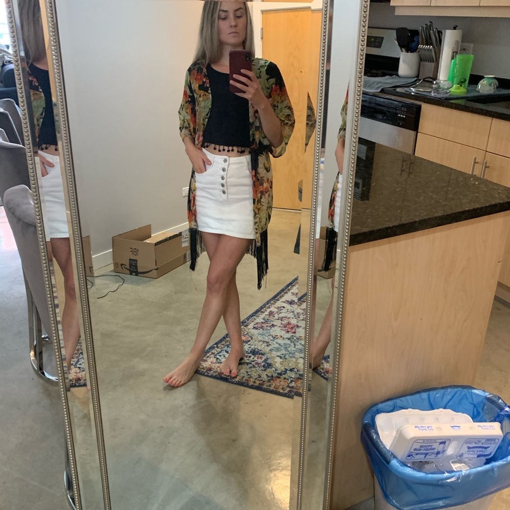Floral kimono with fringe
